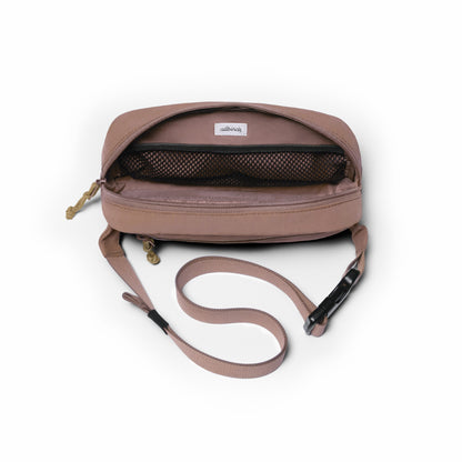 Recycled Belt Bag / Allbirds